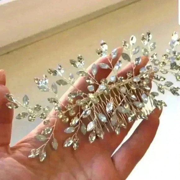 Luxury Bridal Crystal Hair Piece Comb - Picture 5 of 7